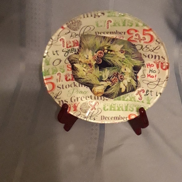 plate - Picture 1 of 1